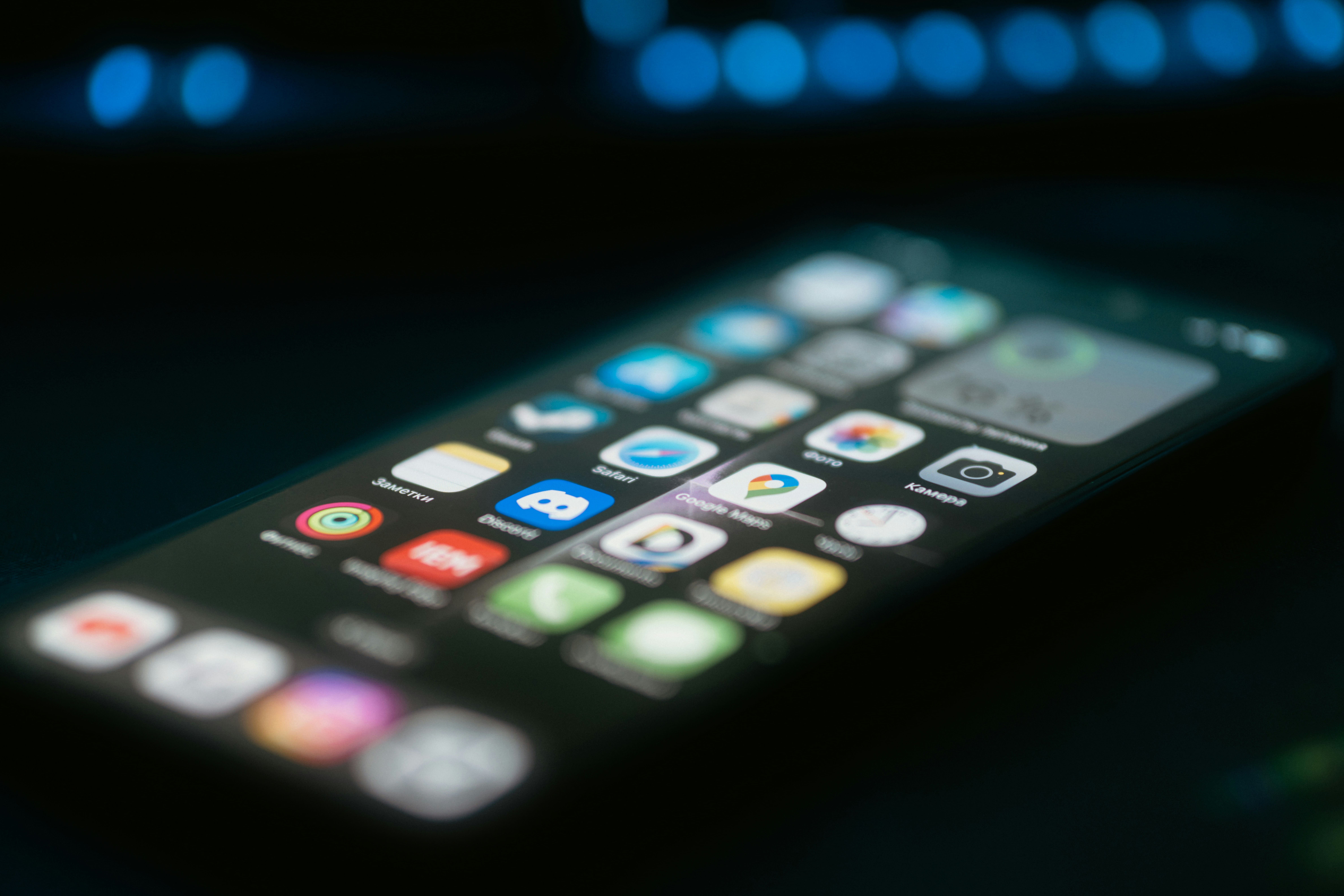 Aplikasi Android & iOS